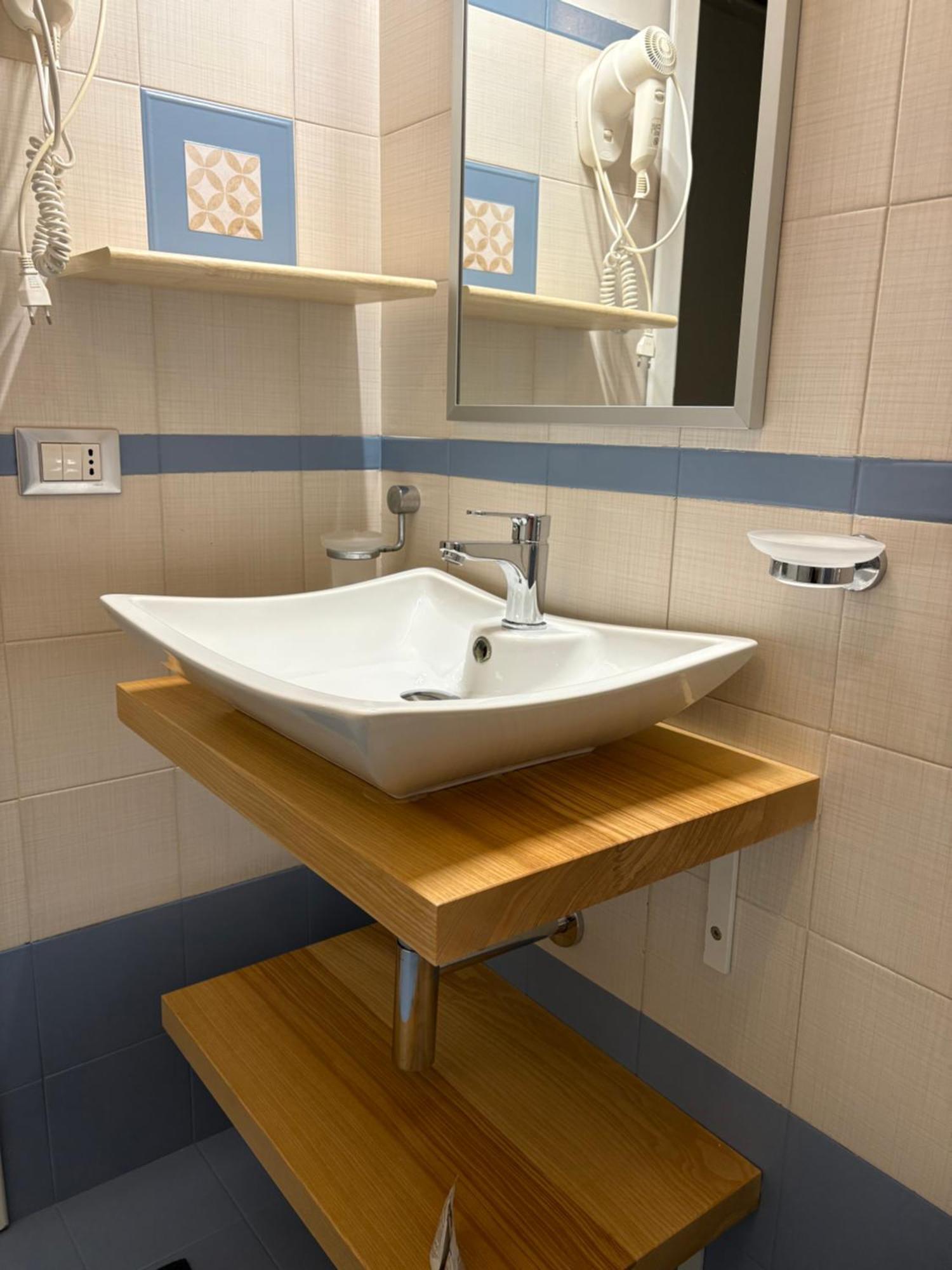קסטלוצו B&B Timpe Bianche מראה חיצוני תמונה