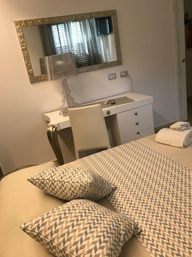 קסטלוצו B&B Timpe Bianche מראה חיצוני תמונה